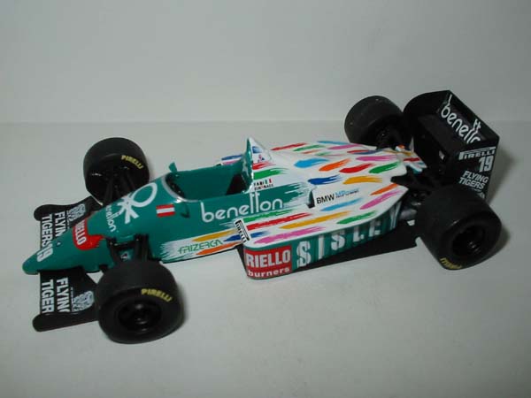 Benetton B-186 1986 T.Fabi Nº19