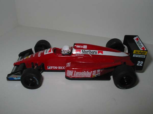 Dallara-Ford-189 1989 A.DeCesaris Nº22