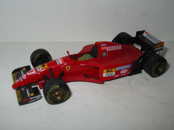 Ferrari 412T2 1995 J.Alesi     Nº27
