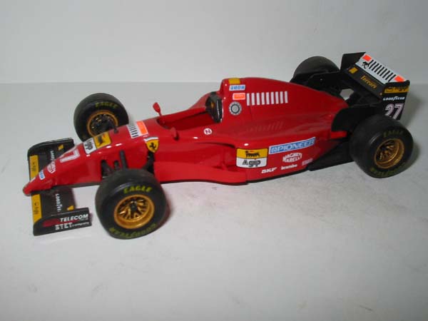 Ferrari 412T2 1995 J.Alesi    Nº27