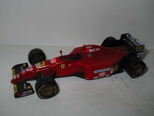 Ferrari 412T2 1995 J.Alesi   Nº27