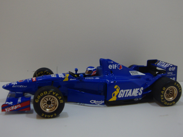 Ligier JS41 1995 O.Panis Nº26