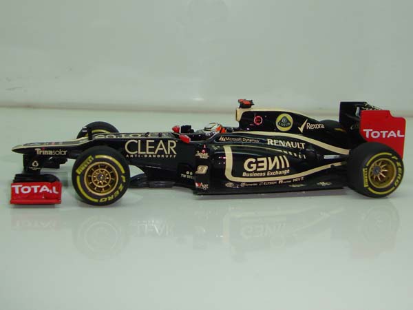 Lotus-Mugen-Honda 1994 Nº11