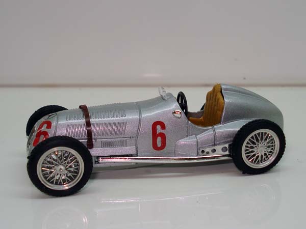 Mercedes-Benz 1937 Nº15