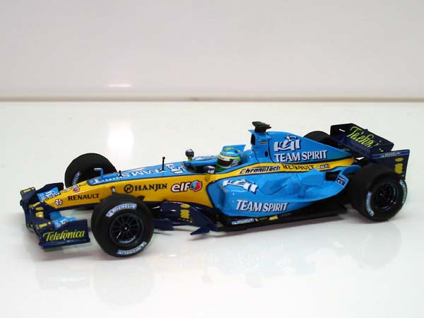 Renault F1-R24 2004 F.Alonso Nº8