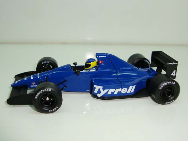 Tyrell-Yamaha 023 1995 M.Salo Nº4