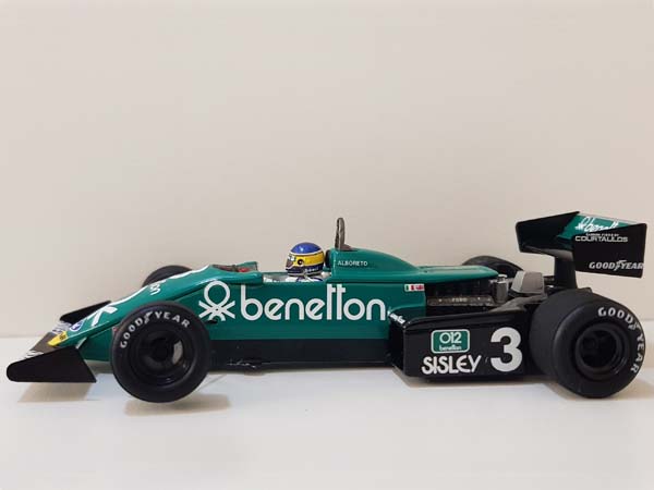 Tyrell-Yamaha 023 1995 M.Salo Nº4