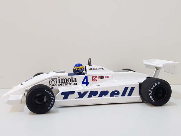 Tyrell-Yamaha 023 1995 M.Salo Nº4